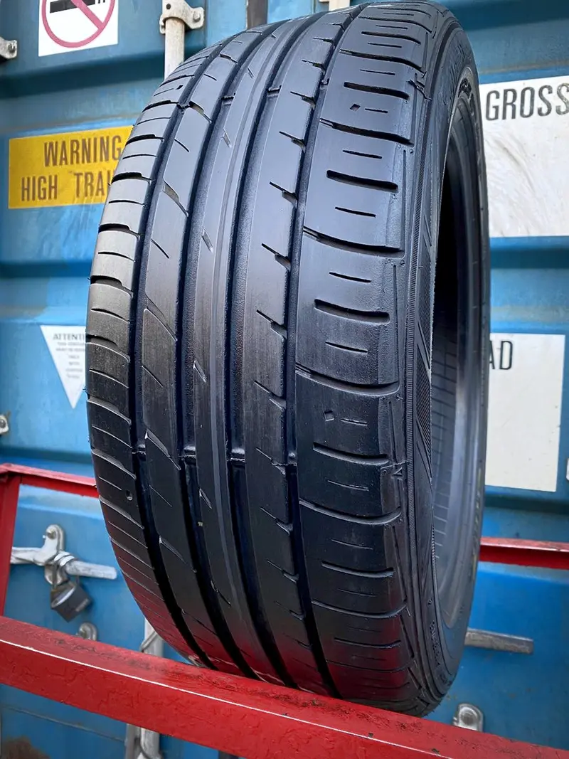 Б/у шина 215/50 R17 Falken Ziex ZE-914, фото 1