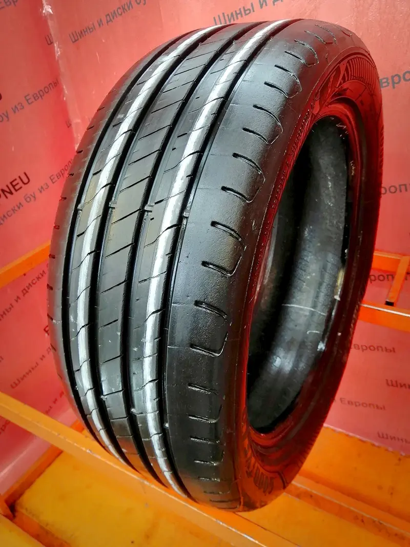 Б/у шина 215/50 R17 Goodyear EfficientGrip Performance 2