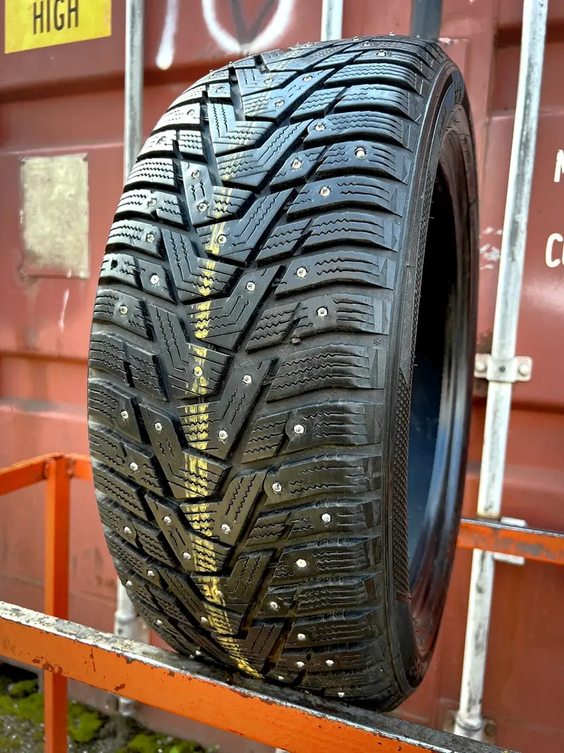 Б/у шина 215/50 R17 Hankook Winter i Pike RS2 W429