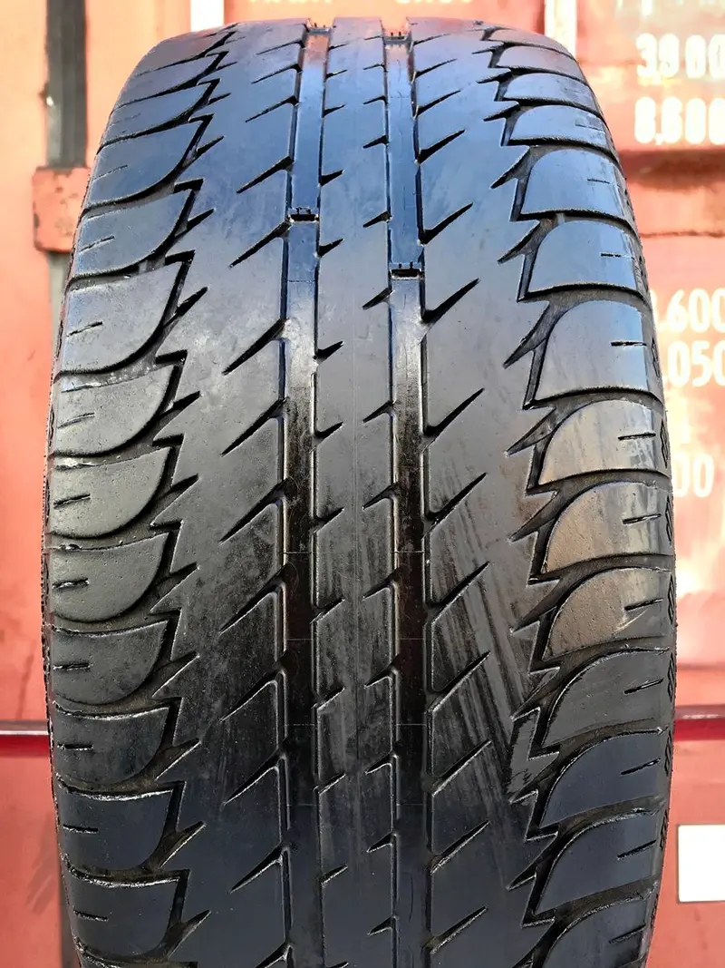 Б/у шина 215/50 R17 Kleber Dynaxer HP3