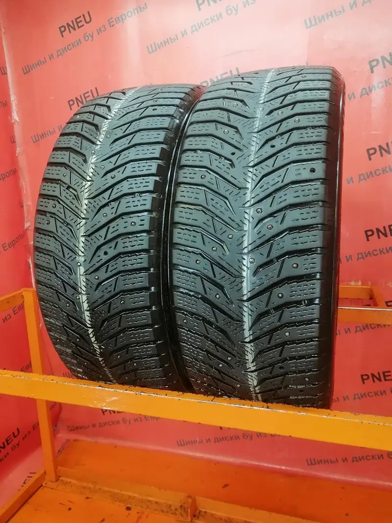Пара б/у шин 215/50 R17 Marshal WinterCraft Ice WI31