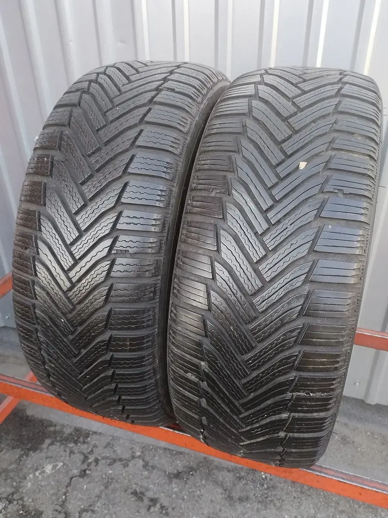 Пара б/у шин 215/50 R17 Michelin Alpin 6