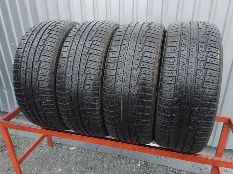 Комплект б/у шин 215/50 R17 Nokian WR A3, фото 1