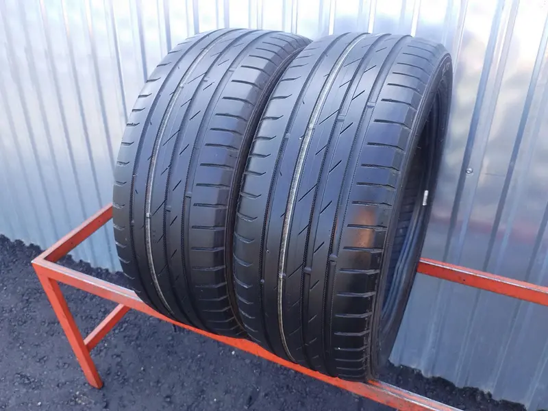 Пара б/у шин 215/50 R17 Nokian zLine, фото 1