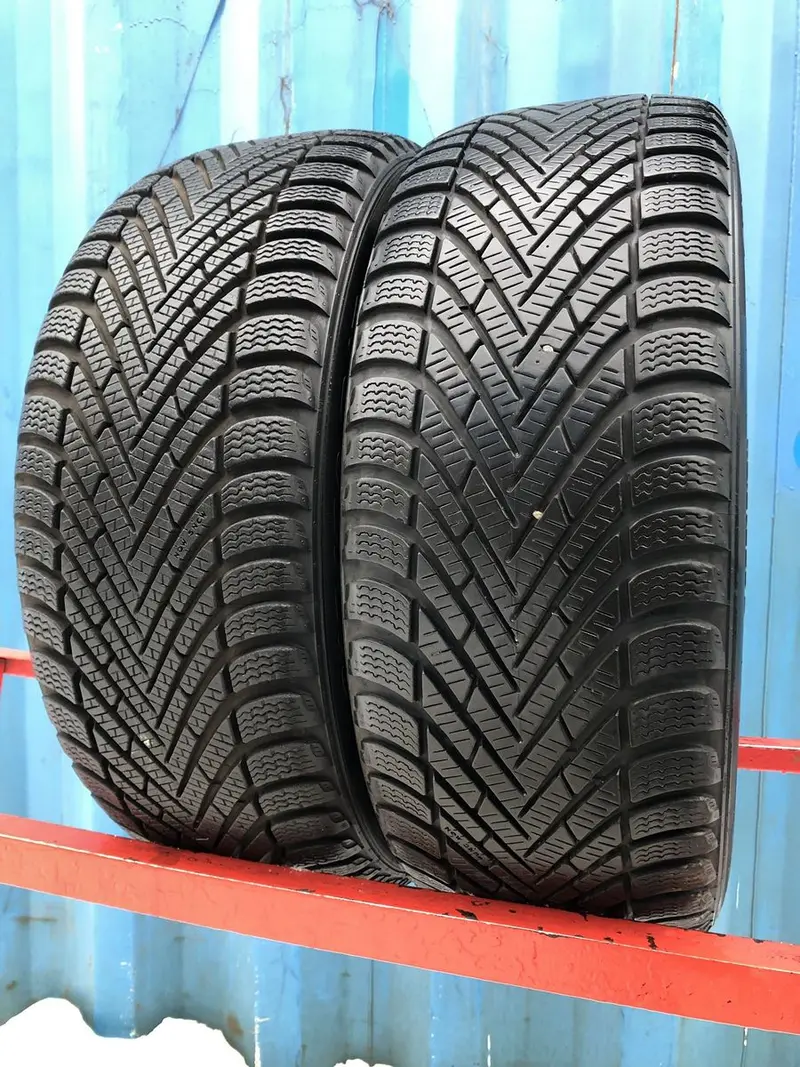 Пара б/у шин 215/50 R17 Pirelli Winter Cinturato, фото 1