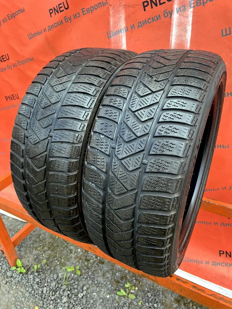 Пара б/у шин 215/50 R17 Pirelli Winter Sottozero 3