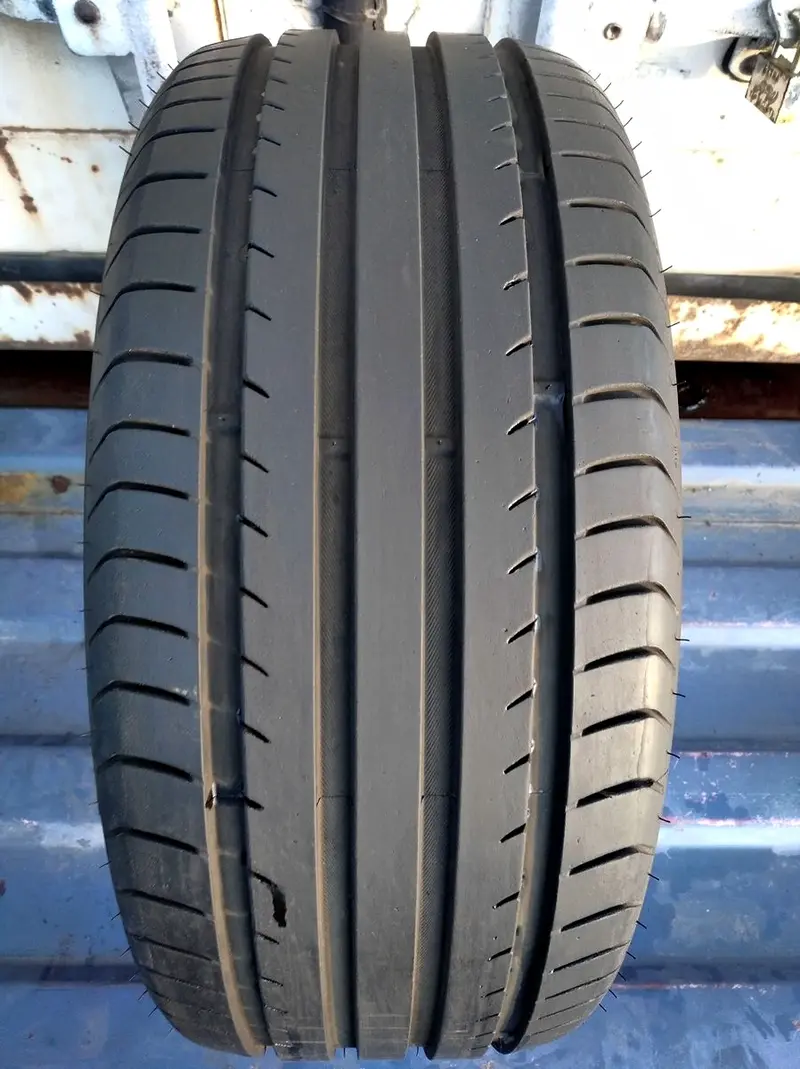 Б/у шина 215/50 R17 Vredestein Ultrac Cento