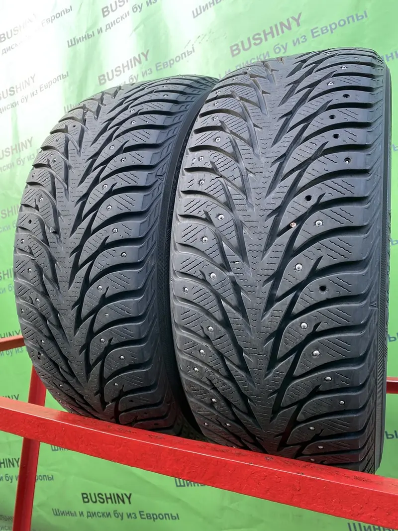 Пара б/у шин 215/50 R17 Yokohama Ice Guard IG35