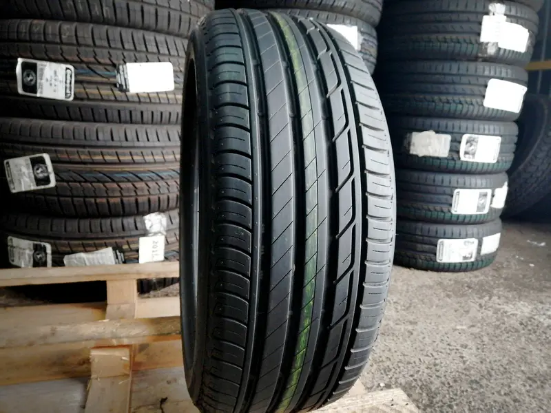 Новая шина 215/50 R18 Bridgestone Turanza T001, фото 1