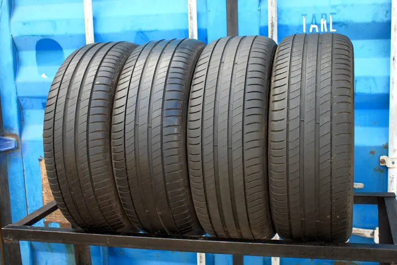 Комплект б/у шин 215/50 R18 Michelin Primacy 3