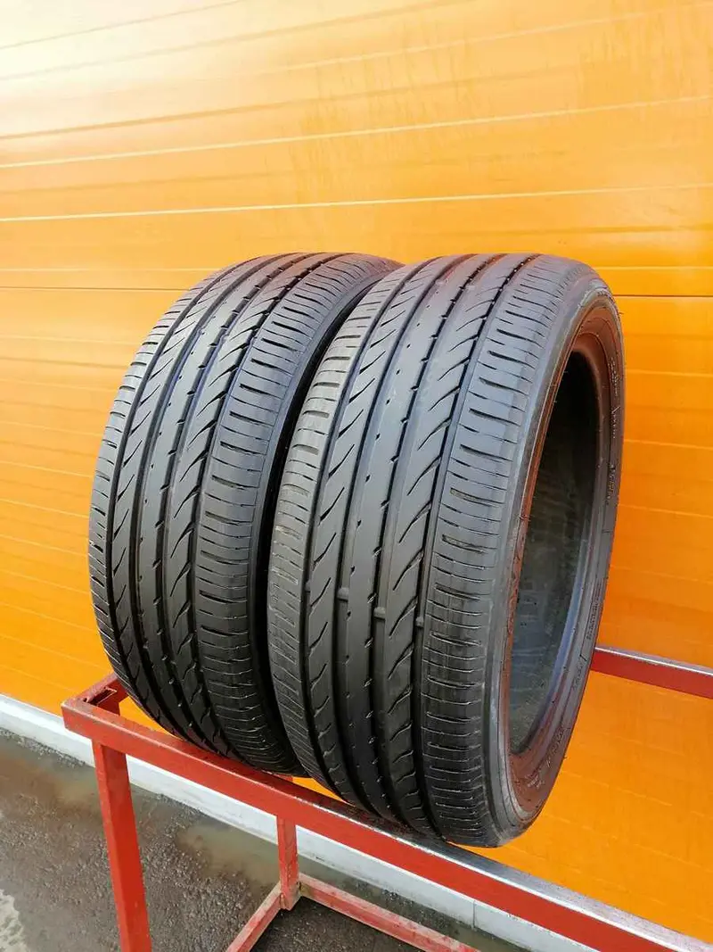 Пара б/у шин 215/50 R18 Toyo Proxes R40