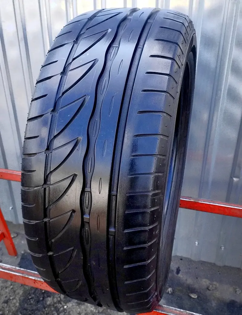 Б/у шина 215/55 R16 Bridgestone Potenza Adrenalin RE002