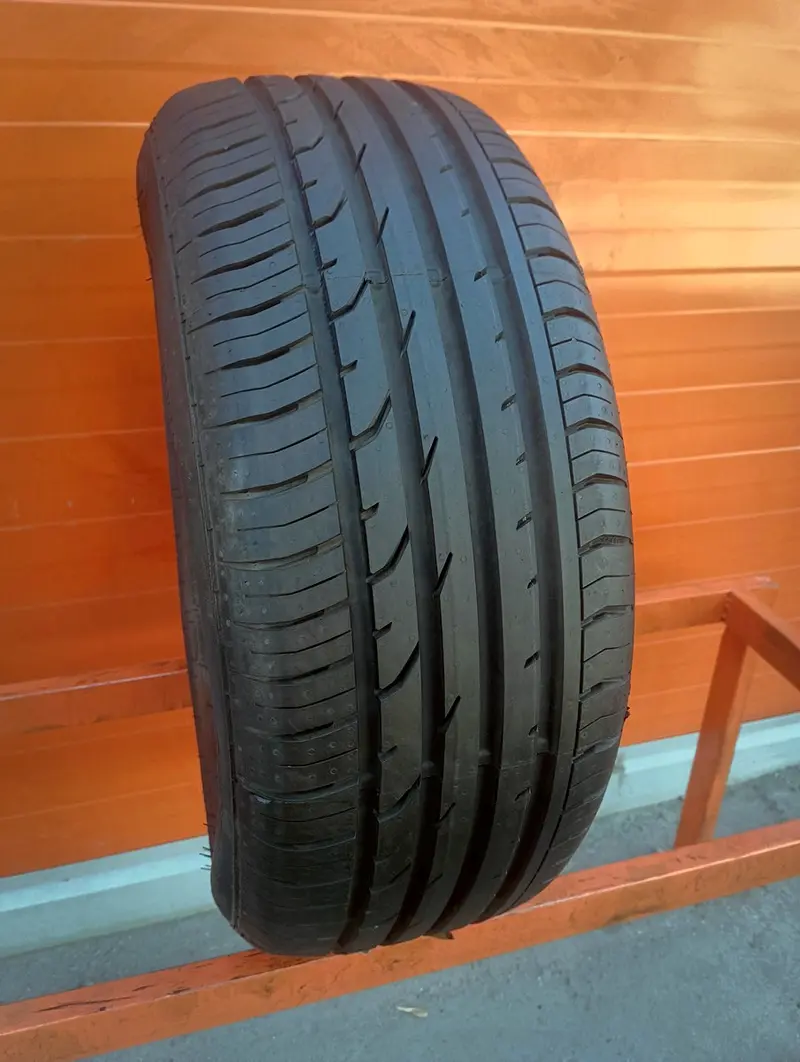 Б/у шина 215/55 R16 Continental ContiPremiumContact 2