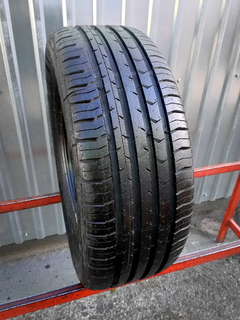 Б/у шина 215/55 R16 Continental ContiPremiumContact 5