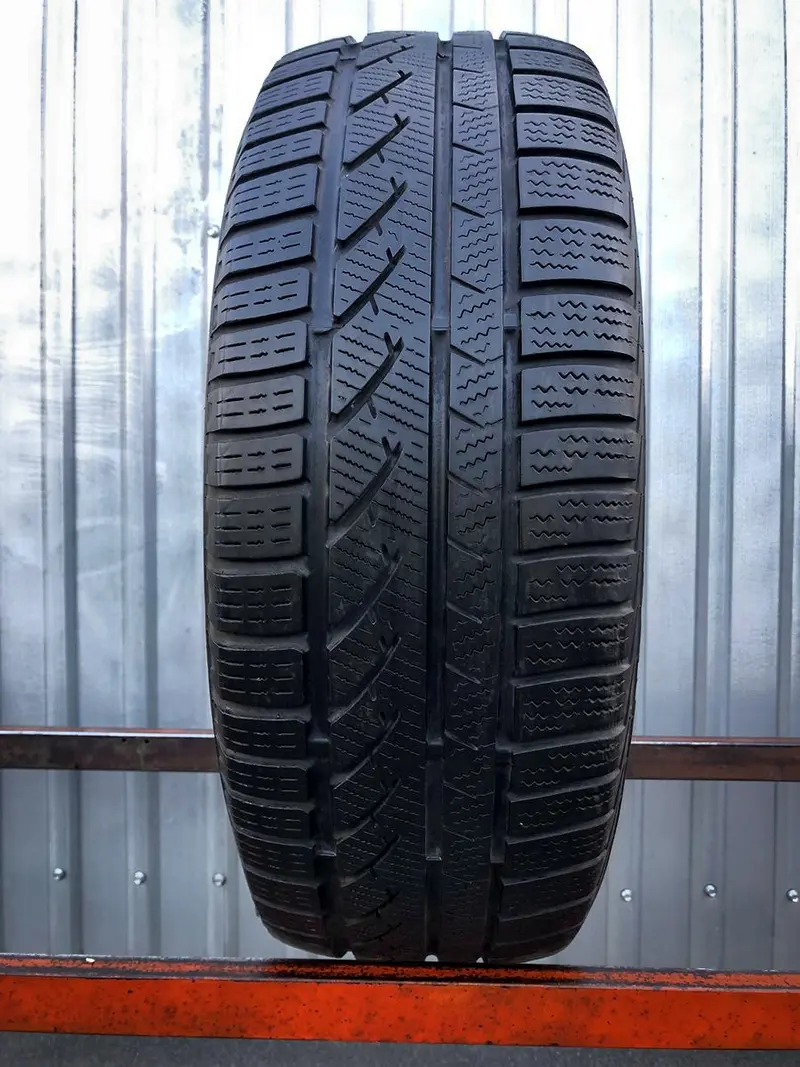 Б/у шина 215/55 R16 Continental ContiWinterContact TS 810