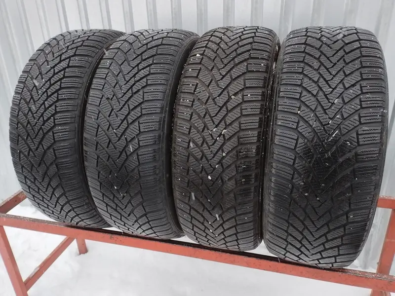 Комплект б/у шин 215/55 R16 Continental ContiWinterContact TS 850
