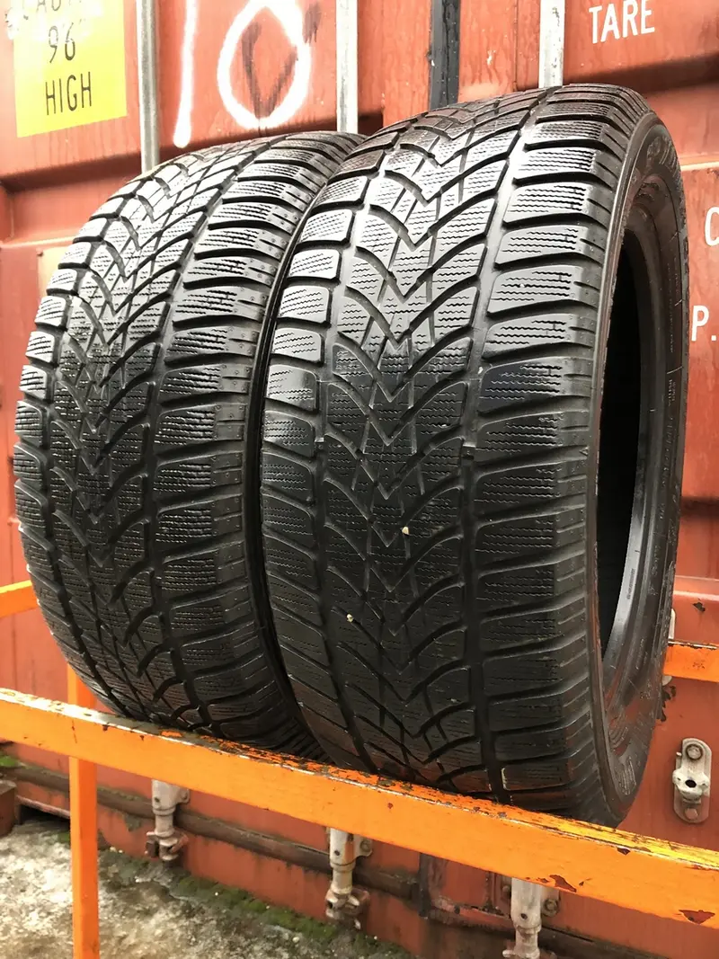 Пара б/у шин 215/55 R16 Dunlop SP Winter Sport 4D