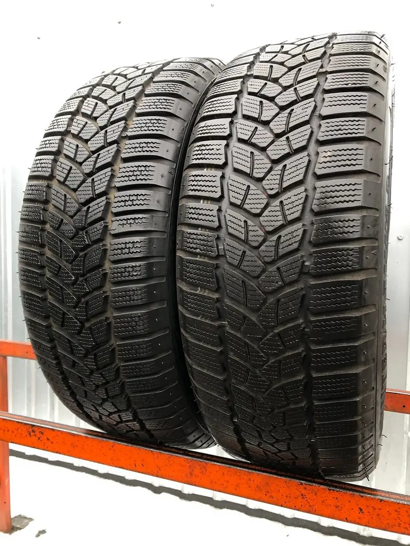 Пара б/у шин 215/55 R16 Firestone Winterhawk 3