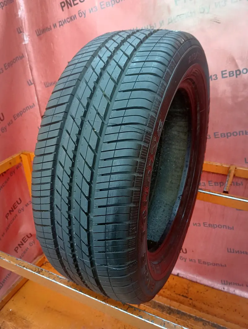 Б/у шина 215/55 R16 Goodyear Eagle Touring NCT3
