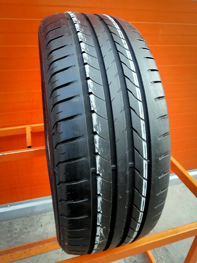Б/у шина 215/55 R16 Goodyear EfficientGrip, фото 1