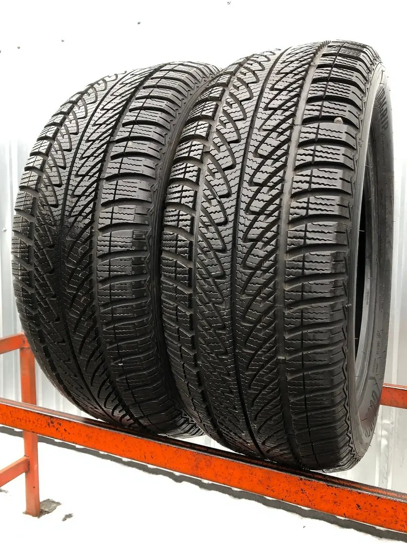 Пара б/у шин 215/55 R16 Goodyear Ultra Grip 8 Performance, фото 1