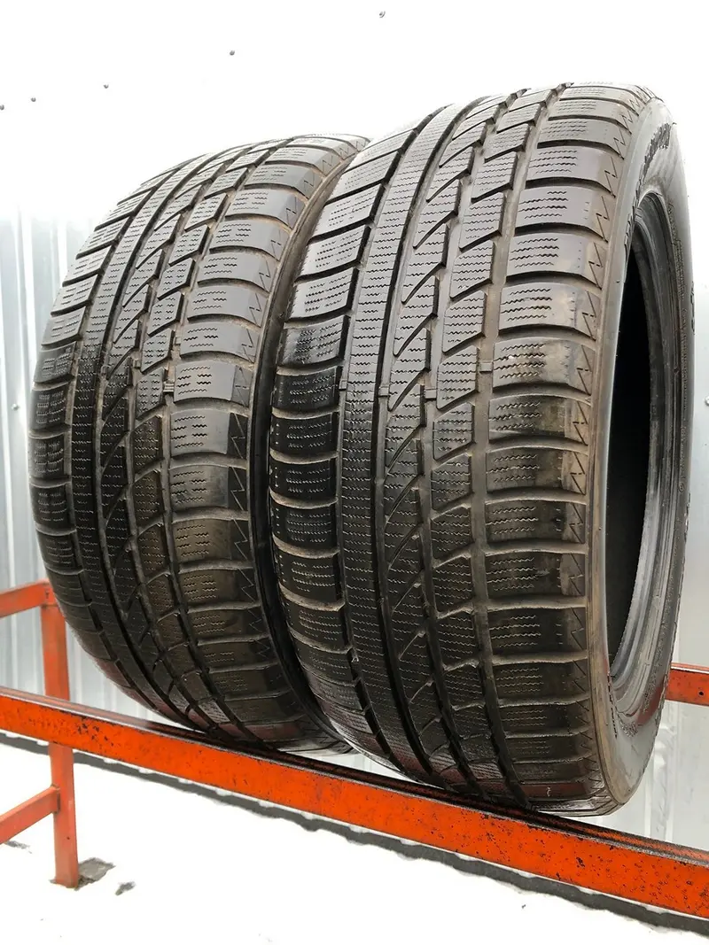 Пара б/у шин 215/55 R16 Hankook Ice Bear W300