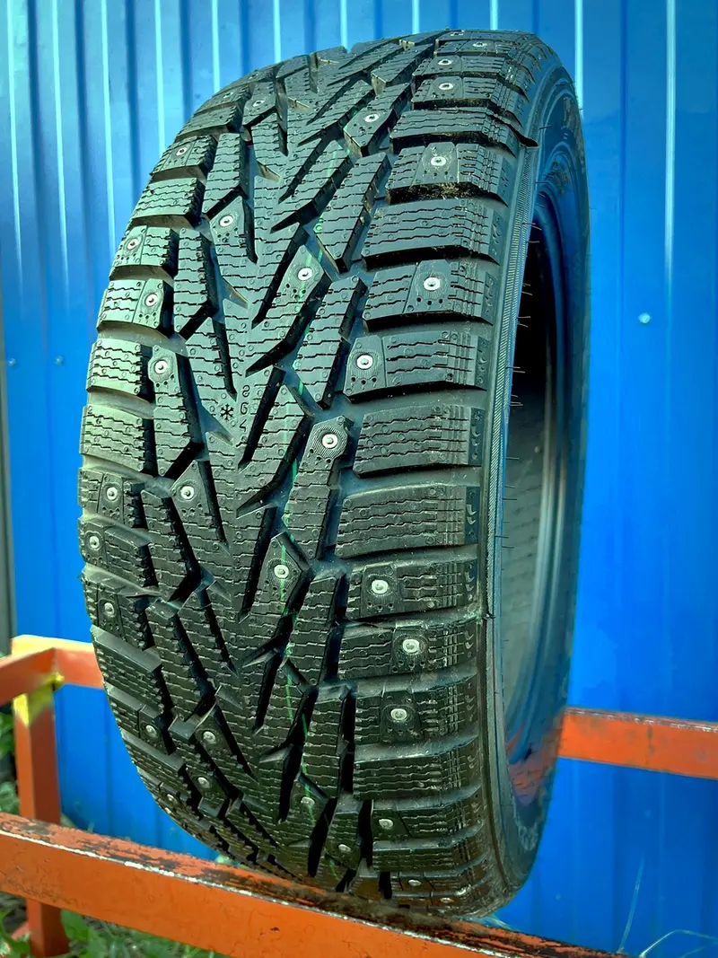 Новая шина 215/55 R16 Ikon Tyres Nordman 7