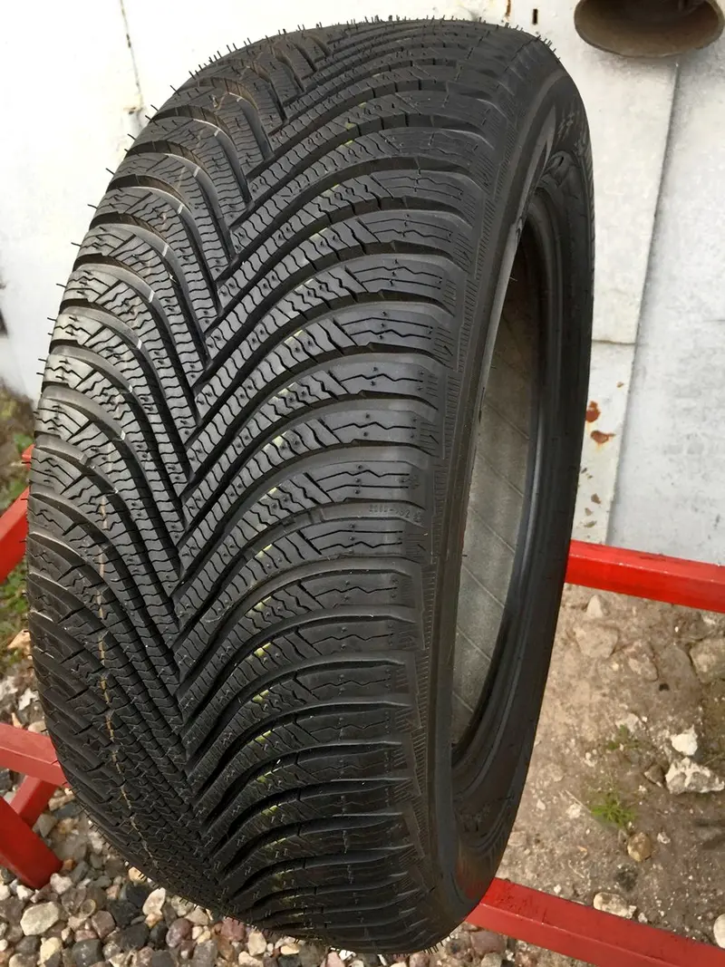 Новая шина 215/55 R16 Michelin Alpin 5, фото 1