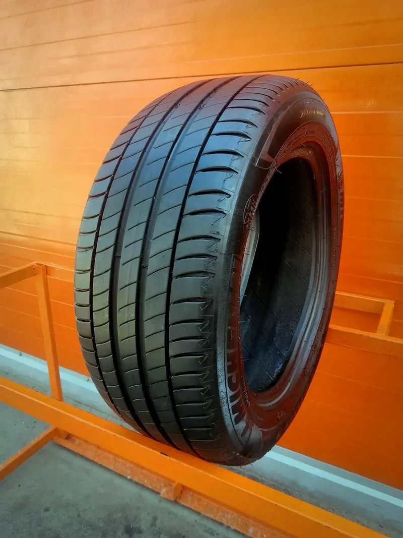 Б/у шина 215/55 R16 Michelin Primacy 3