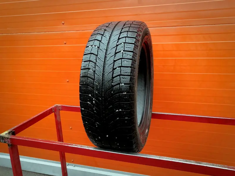 Б/у шина 215/55 R16 Michelin X-Ice 2