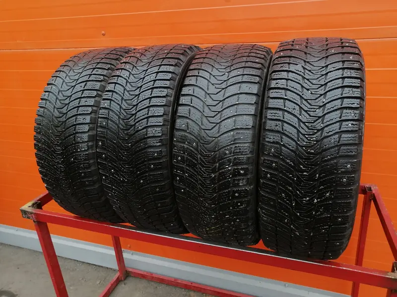 Комплект б/у шин 215/55 R16 Michelin X-Ice North 3