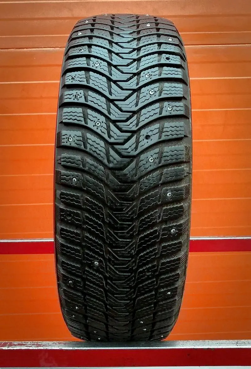Б/у шина 215/55 R16 Michelin X-Ice North 3