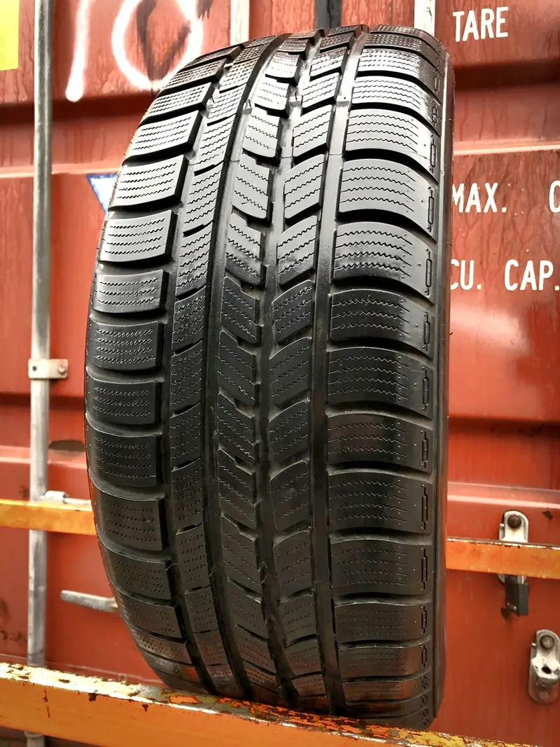 Б/у шина 215/55 R16 Nexen Winguard Sport