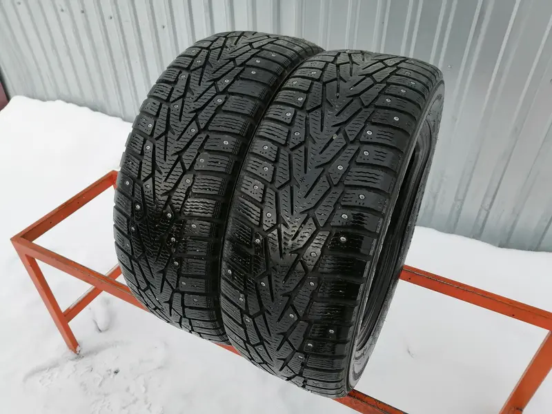 Пара б/у шин 215/55 R16 Nokian Hakkapeliitta 7