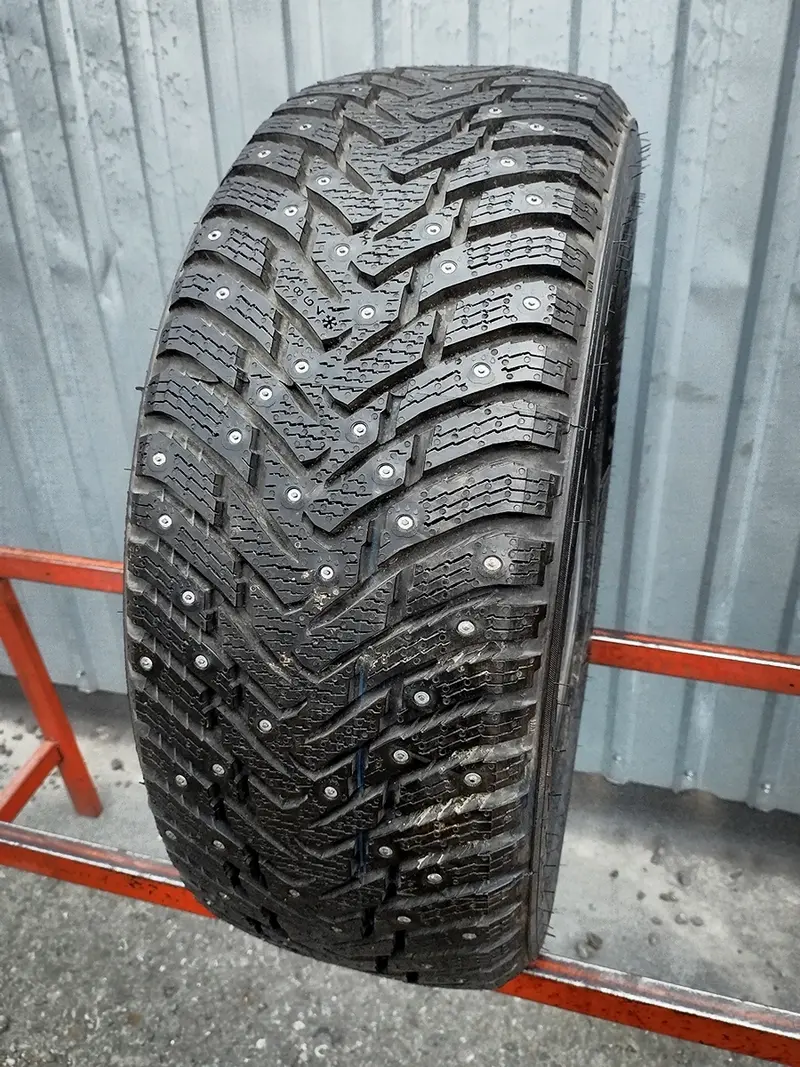 Б/у шина 215/55 R16 Nokian Hakkapeliitta 8, фото 1