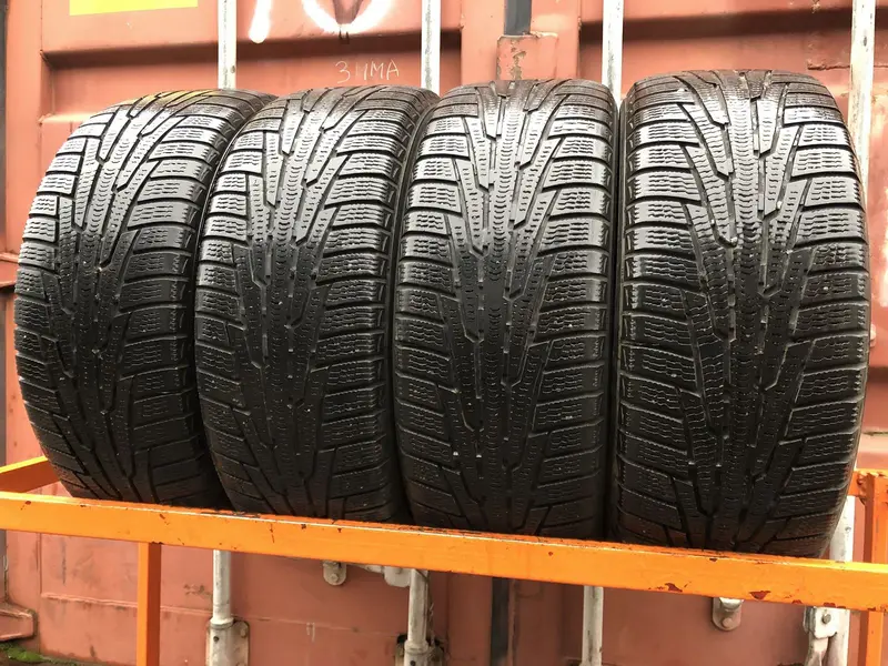 Комплект б/у шин 215/55 R16 Nokian Hakkapeliitta R, фото 1