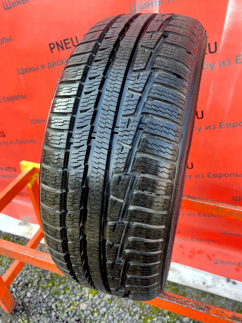 Б/у шина 215/55 R16 Nokian WR A3