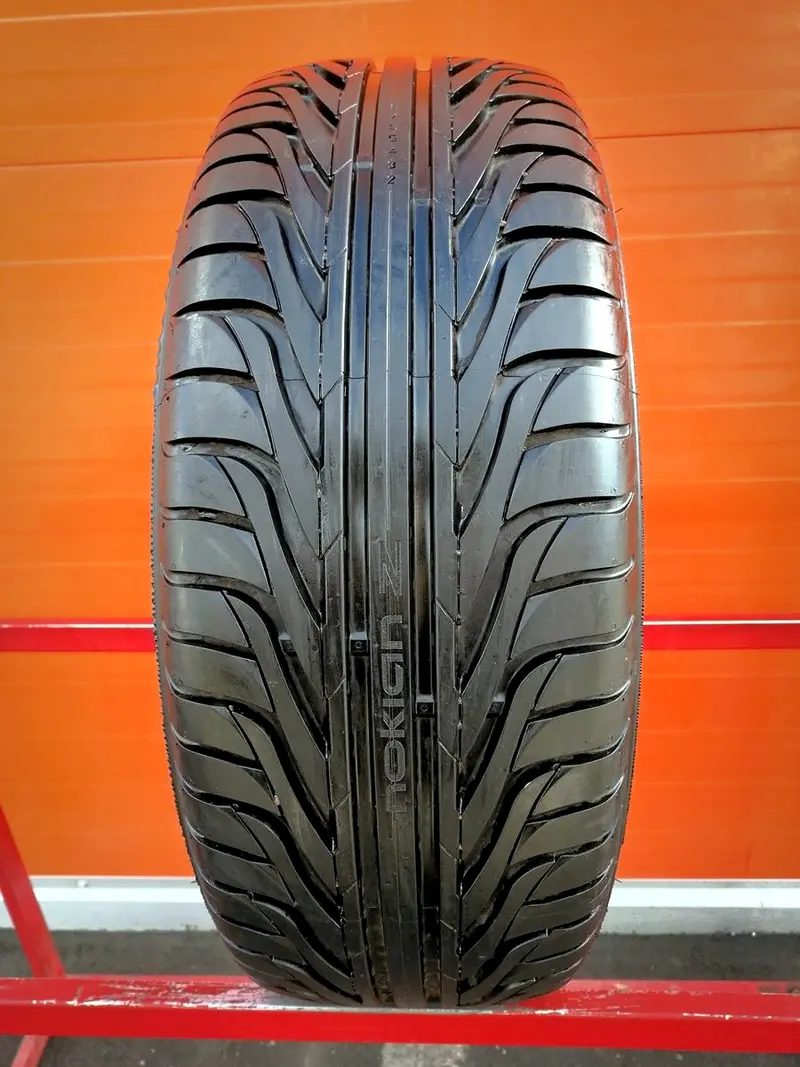 Б/у шина 215/55 R16 Nokian Z