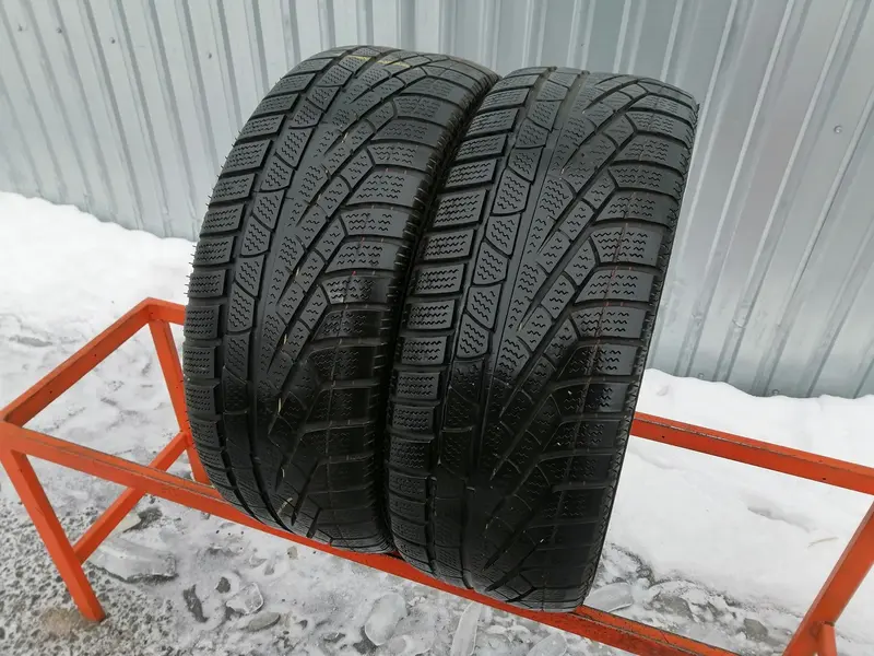 Пара б/у шин 215/55 R16 Pirelli Winter 210 Sottozero