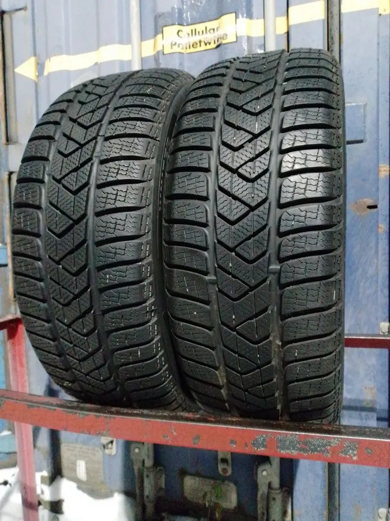 Пара б/у шин 215/55 R16 Pirelli Winter Sottozero 3, фото 1