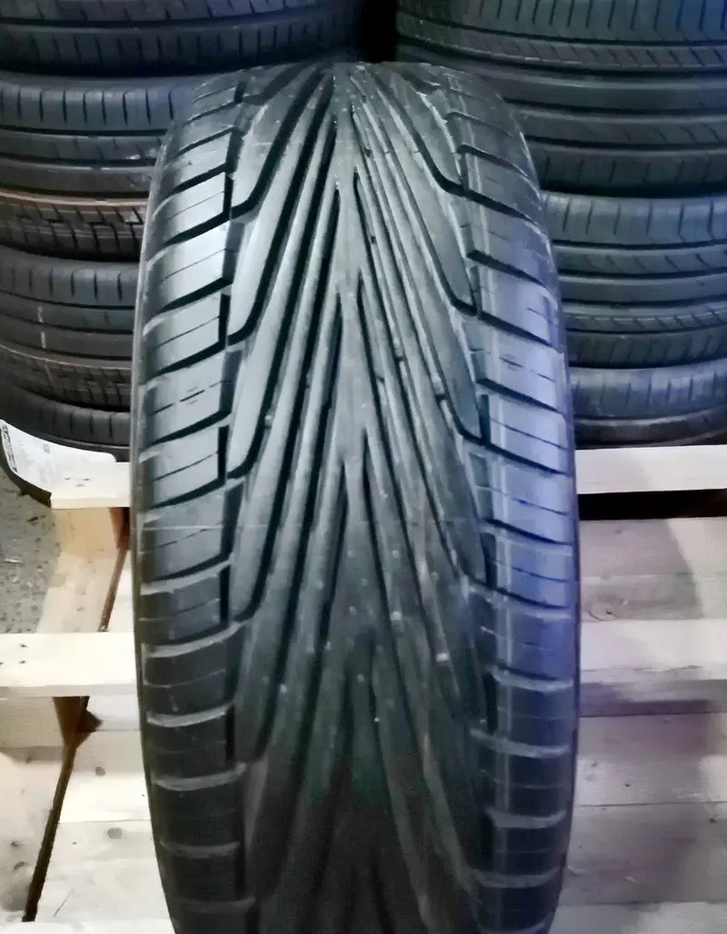 Б/у шина 215/55 R16 Uniroyal Rain Sport 2, фото 1