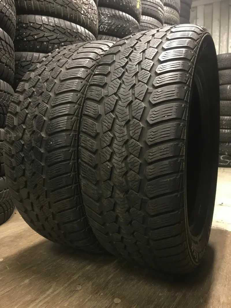 Пара б/у шин 215/55 R16 Viking Snow Tech, фото 1