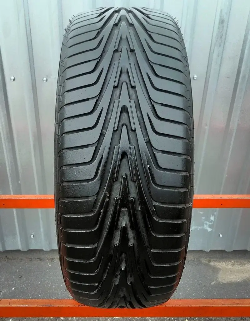 Б/у шина 215/55 R16 Vredestein Sportrac 3