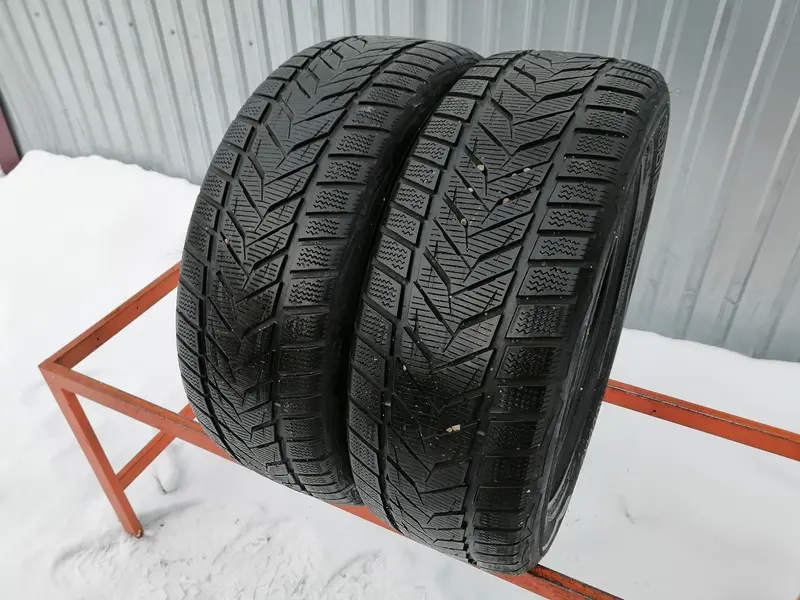 Пара б/у шин 215/55 R16 Vredestein Wintrac Xtreme S