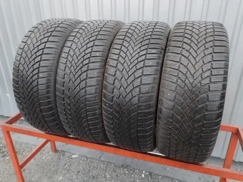 Комплект б/у шин 215/55 R17 Bridgestone Blizzak LM-005