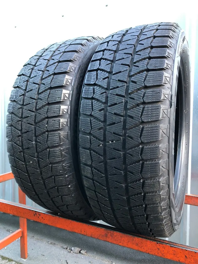 Пара б/у шин 215/55 R17 Bridgestone Blizzak WS-80