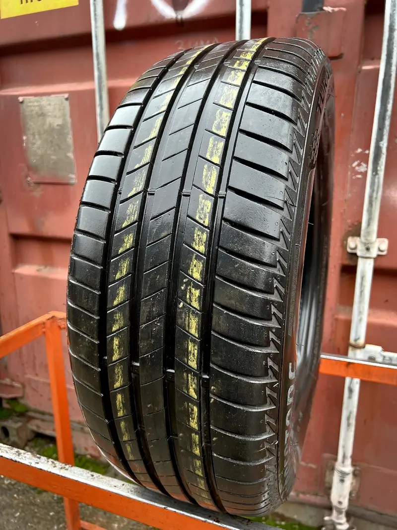 Б/у шина 215/55 R17 Bridgestone Turanza T005