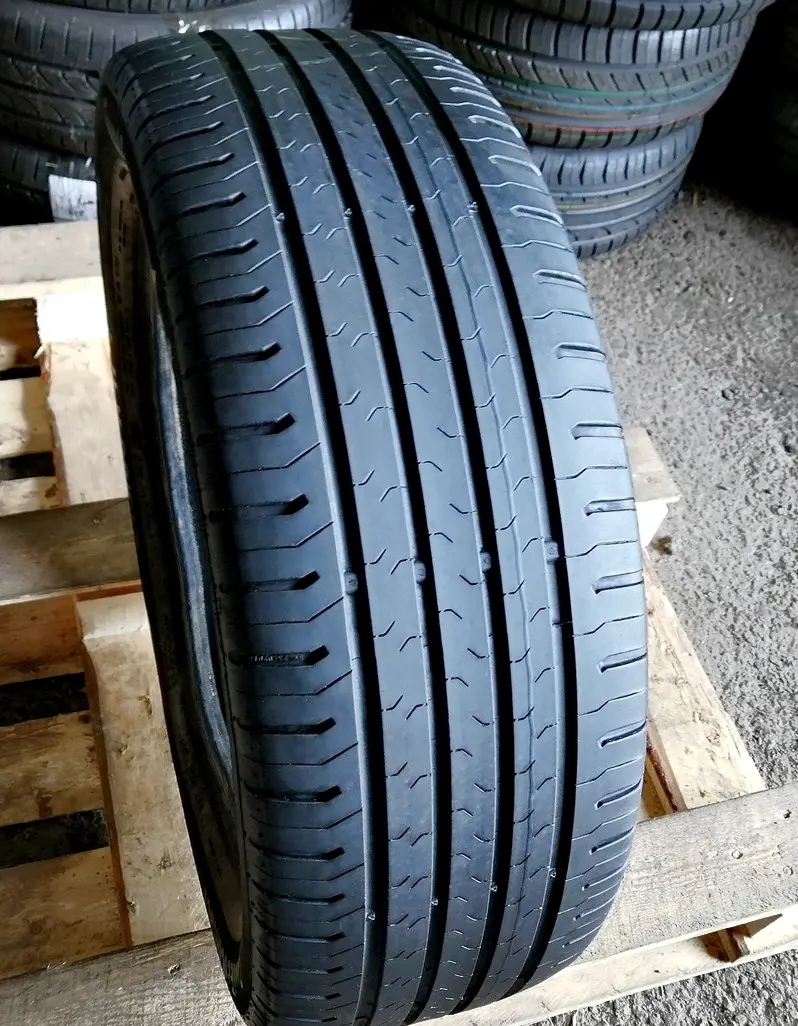 Б/у шина 215/55 R17 Continental ContiEcoContact 5