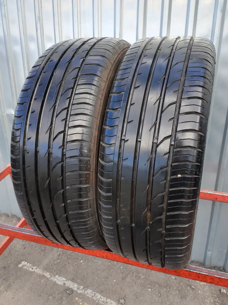 Пара б/у шин 215/55 R17 Continental ContiPremiumContact 2, фото 1