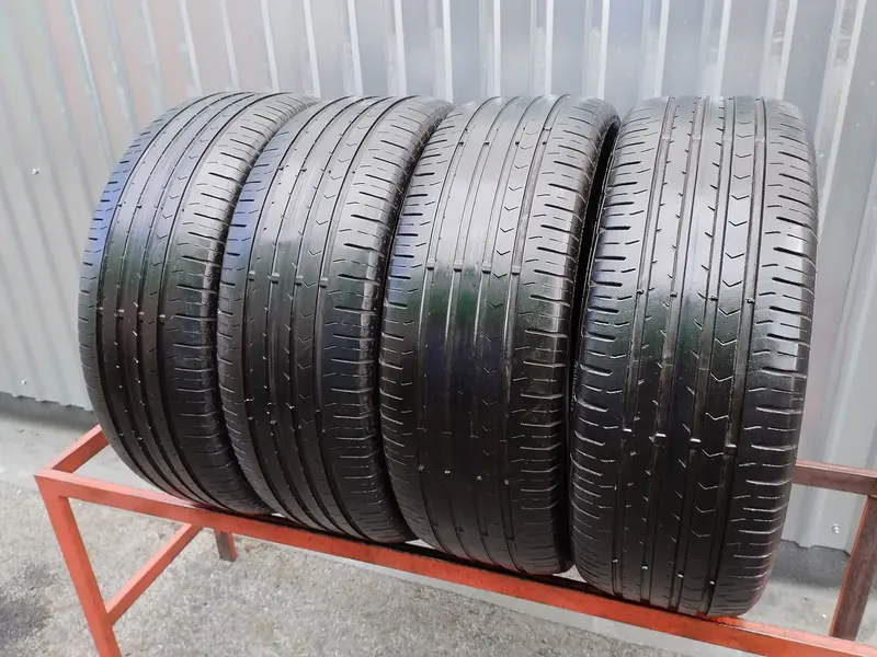 Комплект б/у шин 215/55 R17 Continental ContiPremiumContact 5